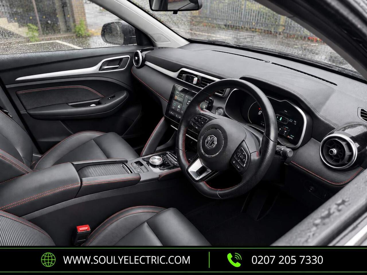 MG MG ZS — photo 9