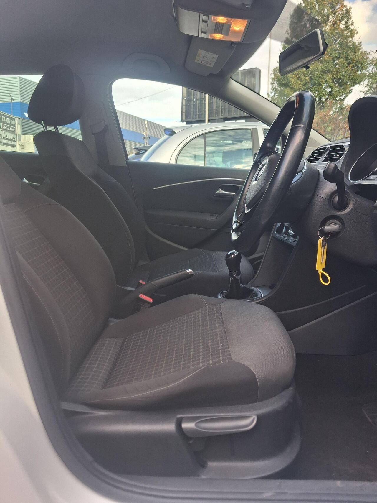 Volkswagen Polo — photo 31