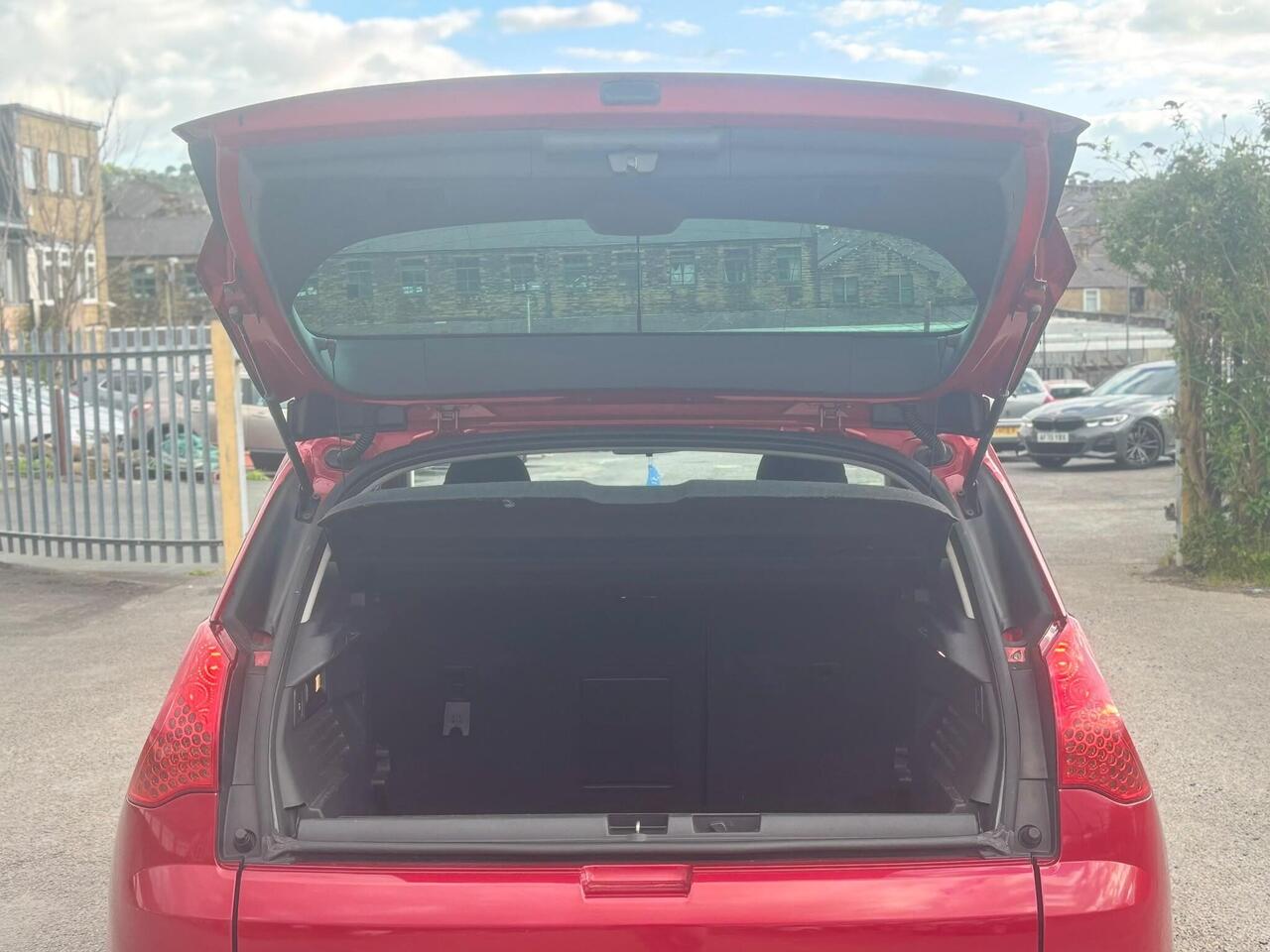 Peugeot 3008 — photo 8