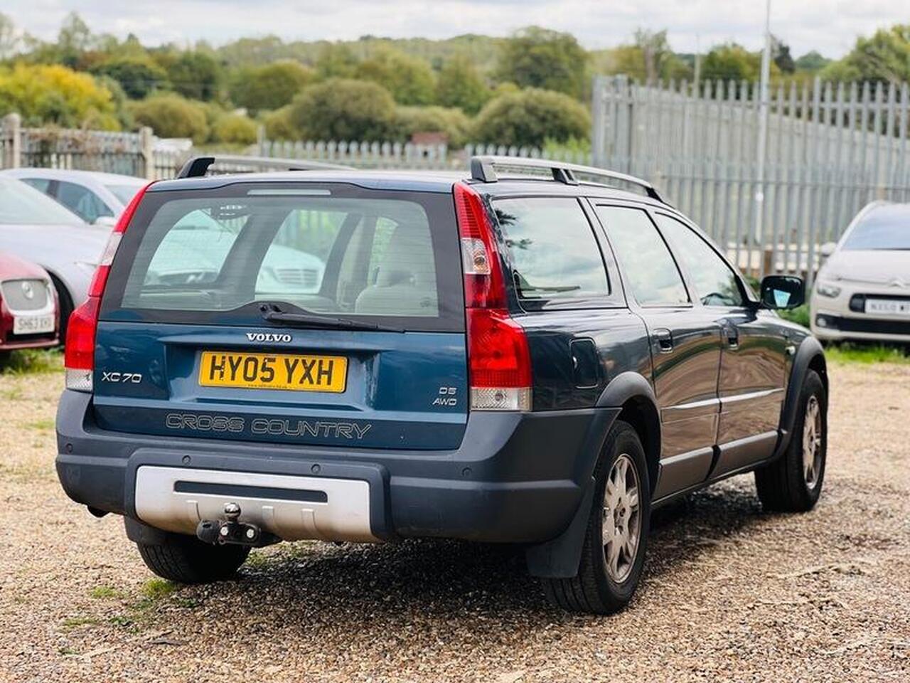Volvo XC70 — photo 5