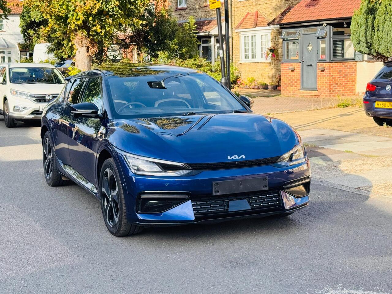 Kia EV6 — photo 1