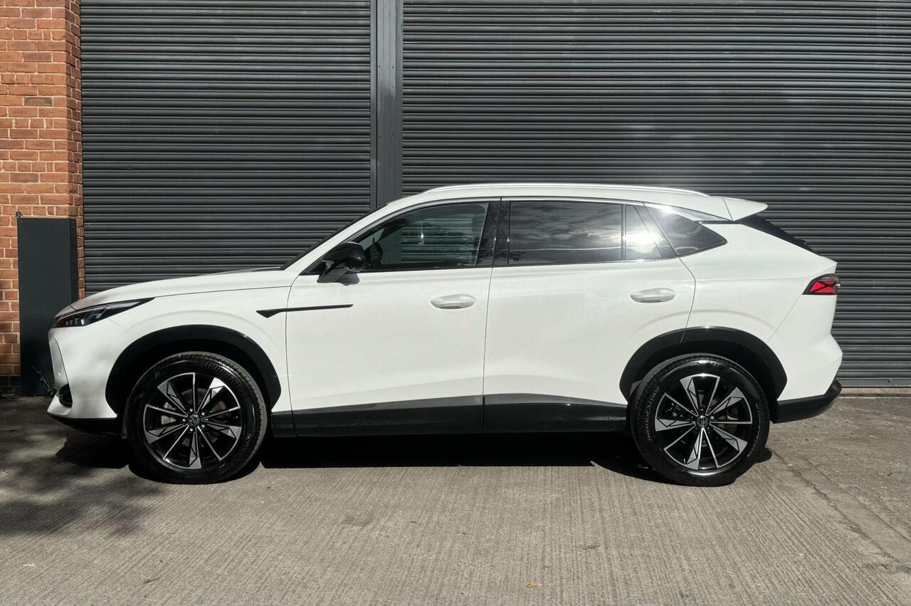 MG MG HS — photo 16