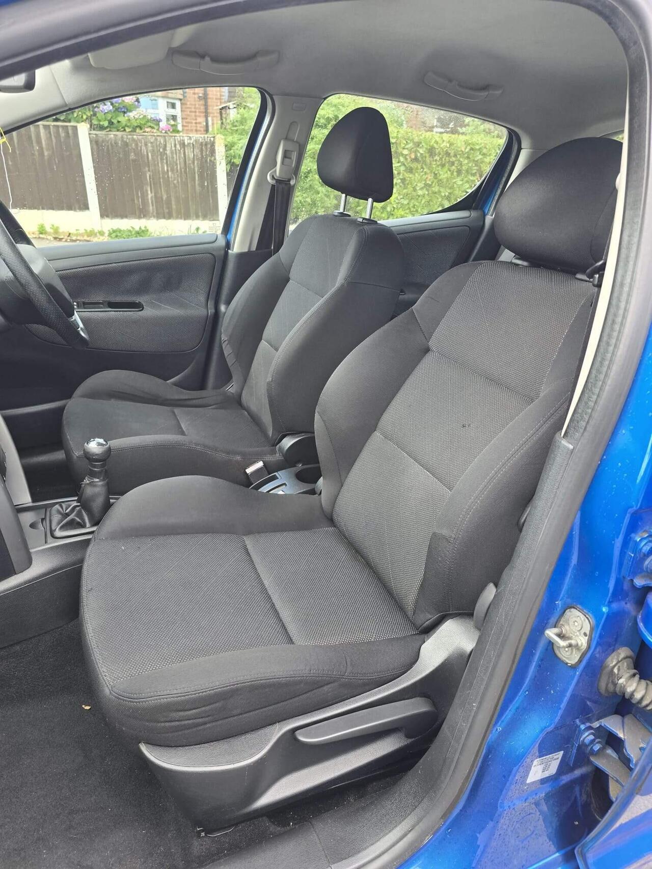Peugeot 207 — photo 16