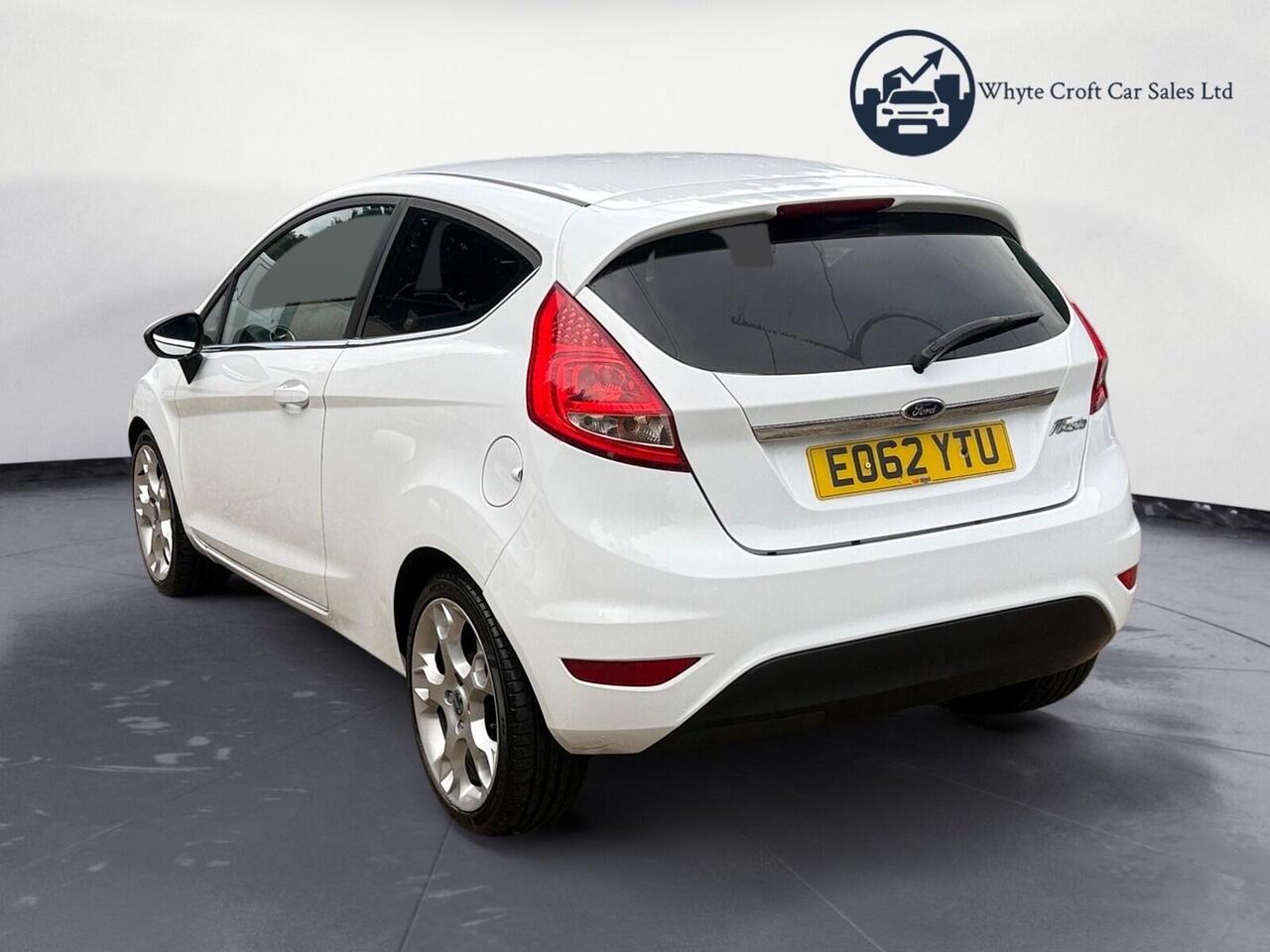 Ford Fiesta — photo 6