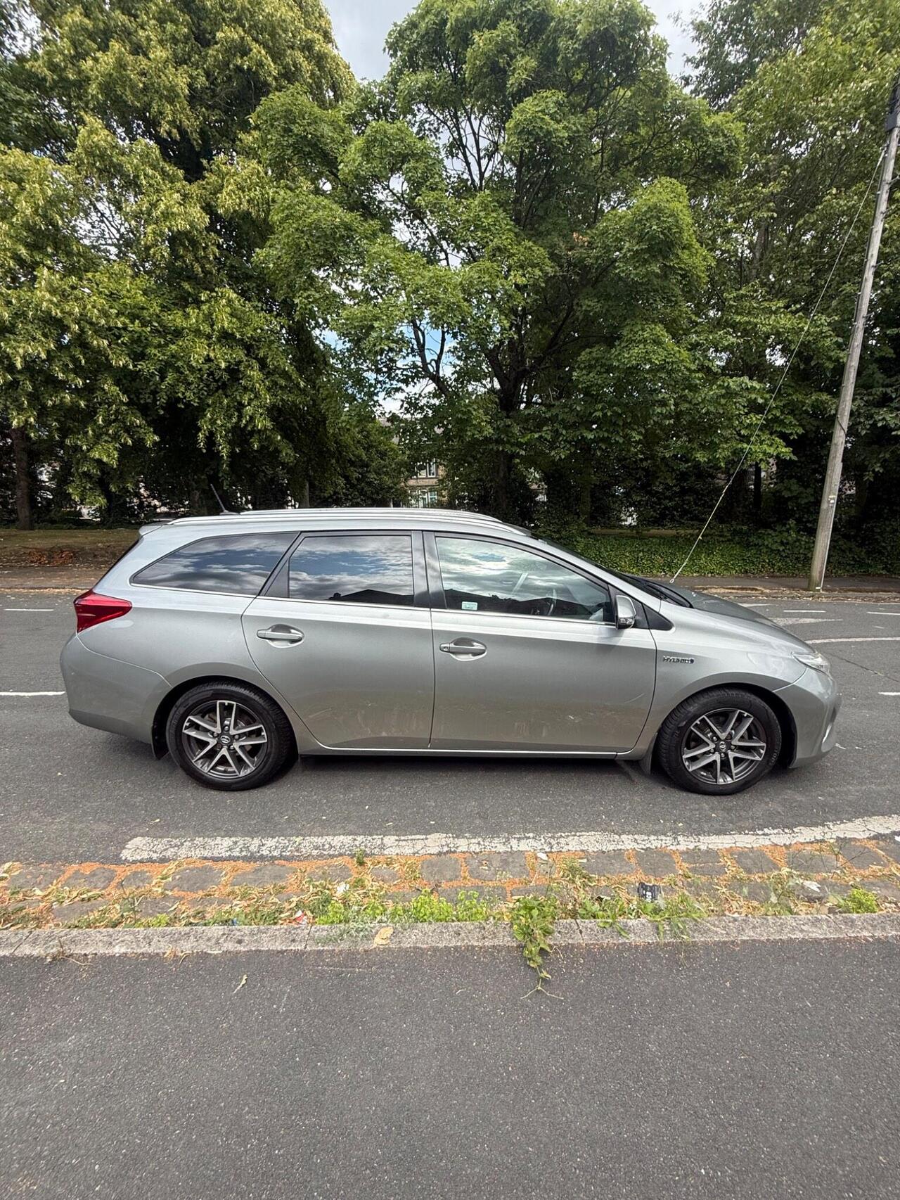 Toyota Auris — photo 8