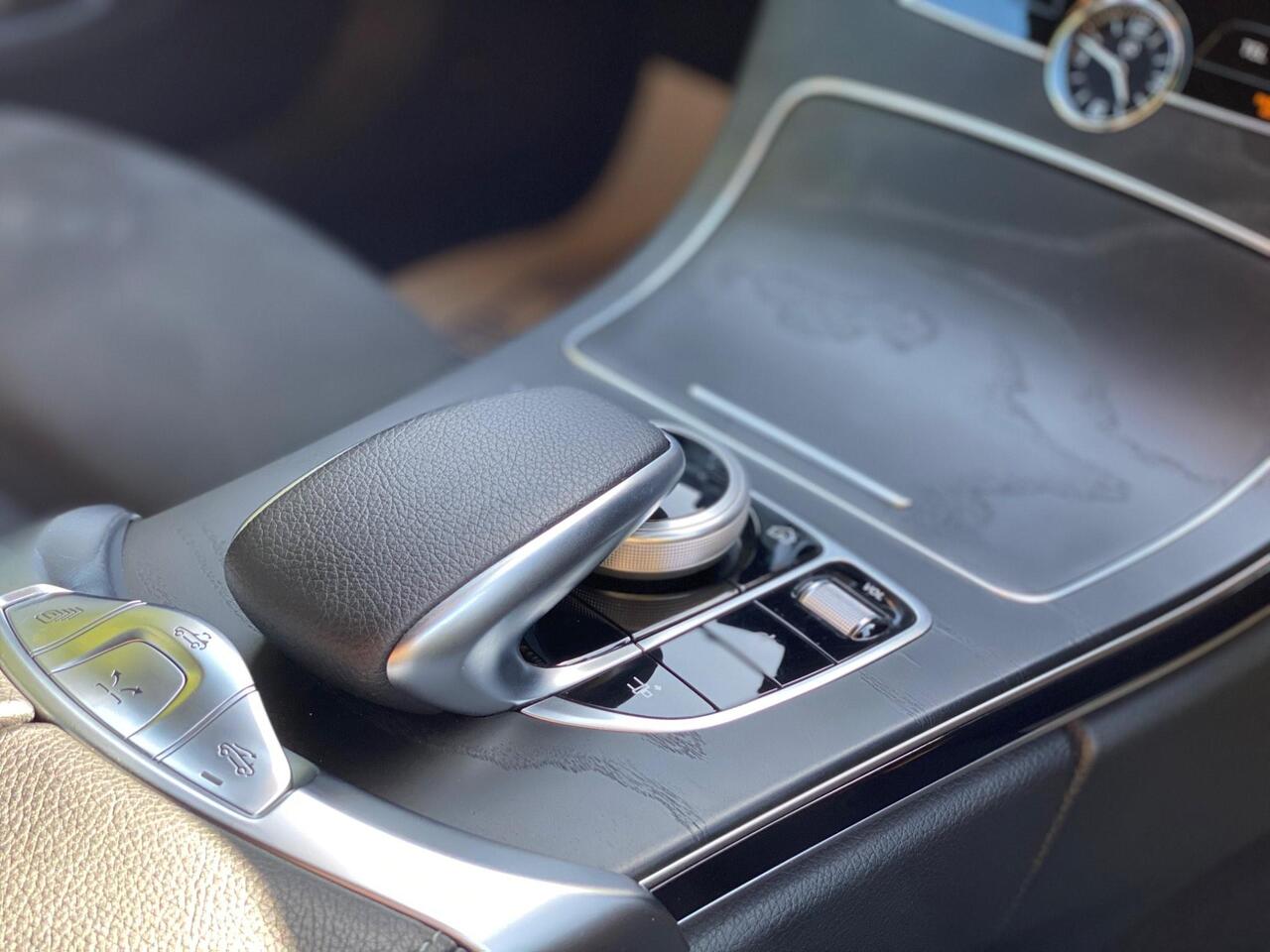 Mercedes-Benz C Class — photo 18