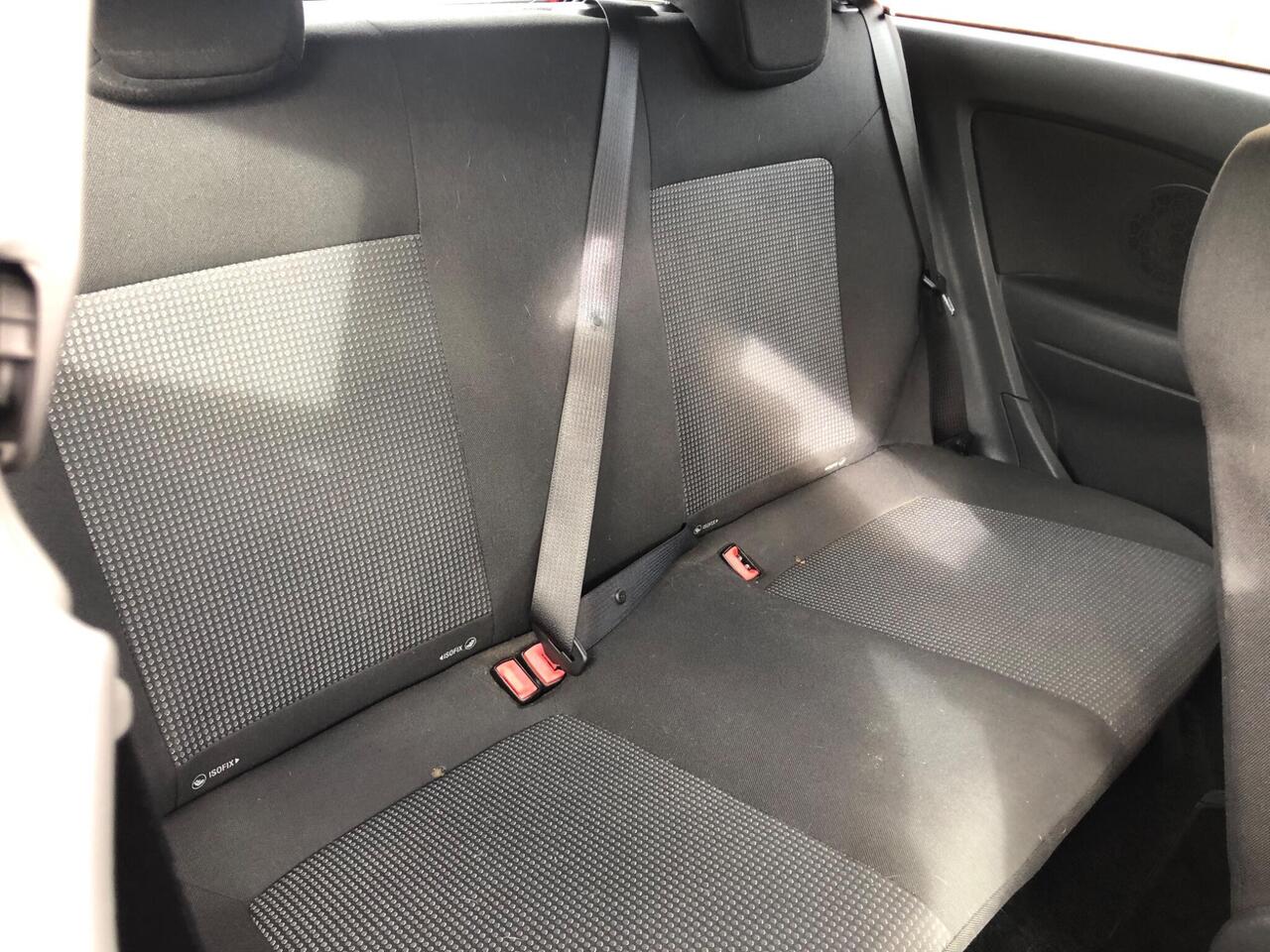 Vauxhall Corsa — photo 19