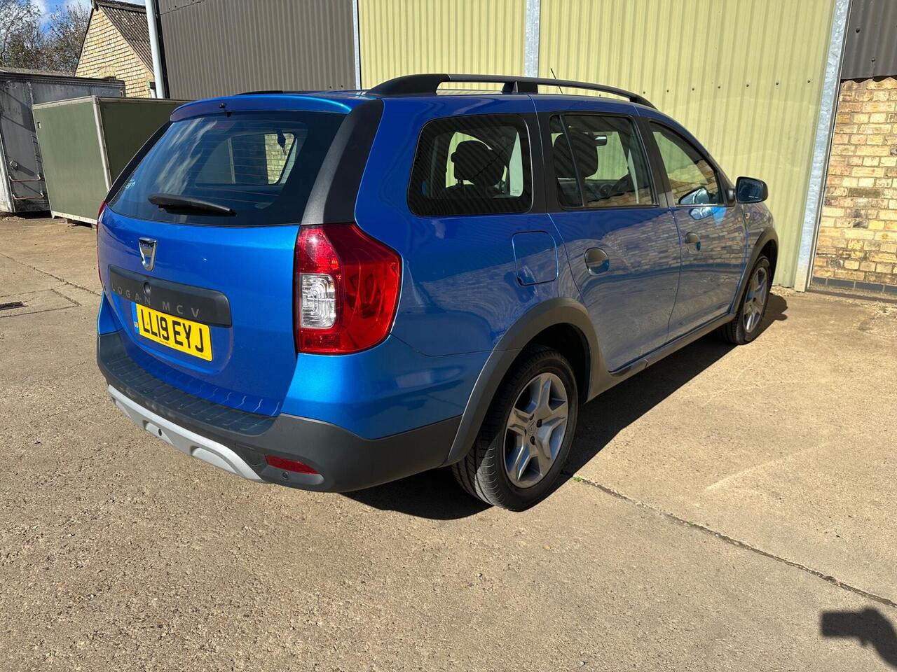 Dacia Logan MCV Stepway — photo 4