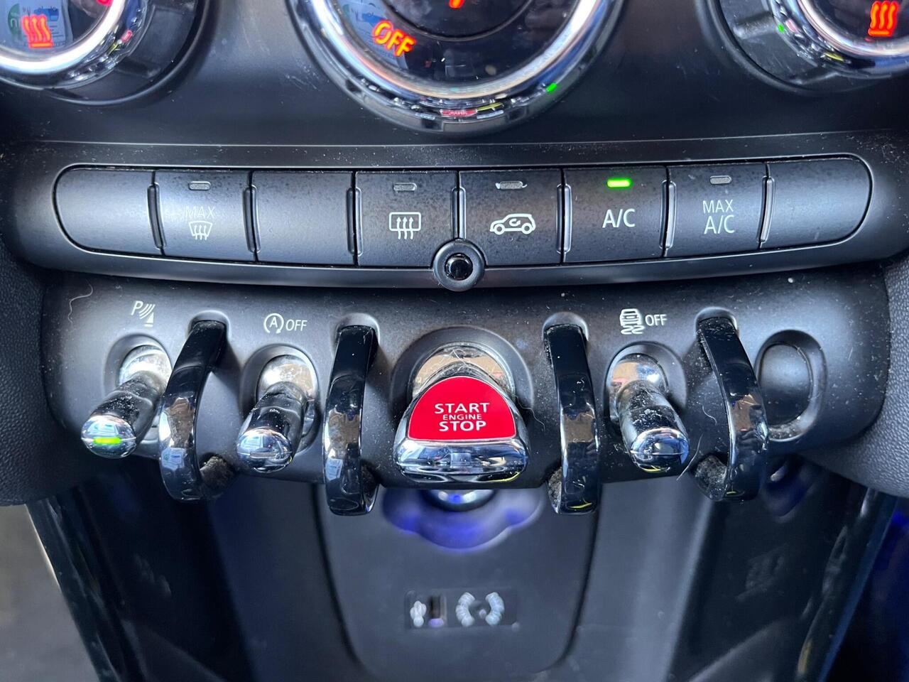 MINI Hatch — photo 25