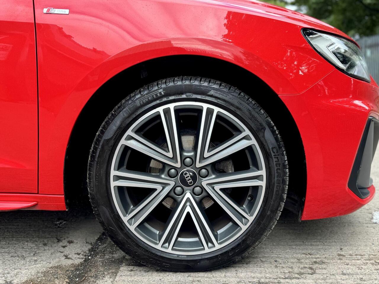 Audi A1 — photo 26