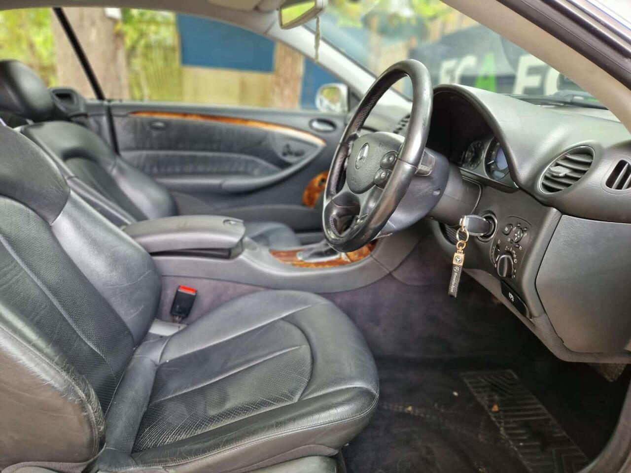 Mercedes-Benz CLK — photo 18