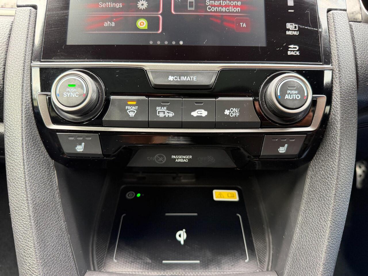 Honda Civic — photo 34