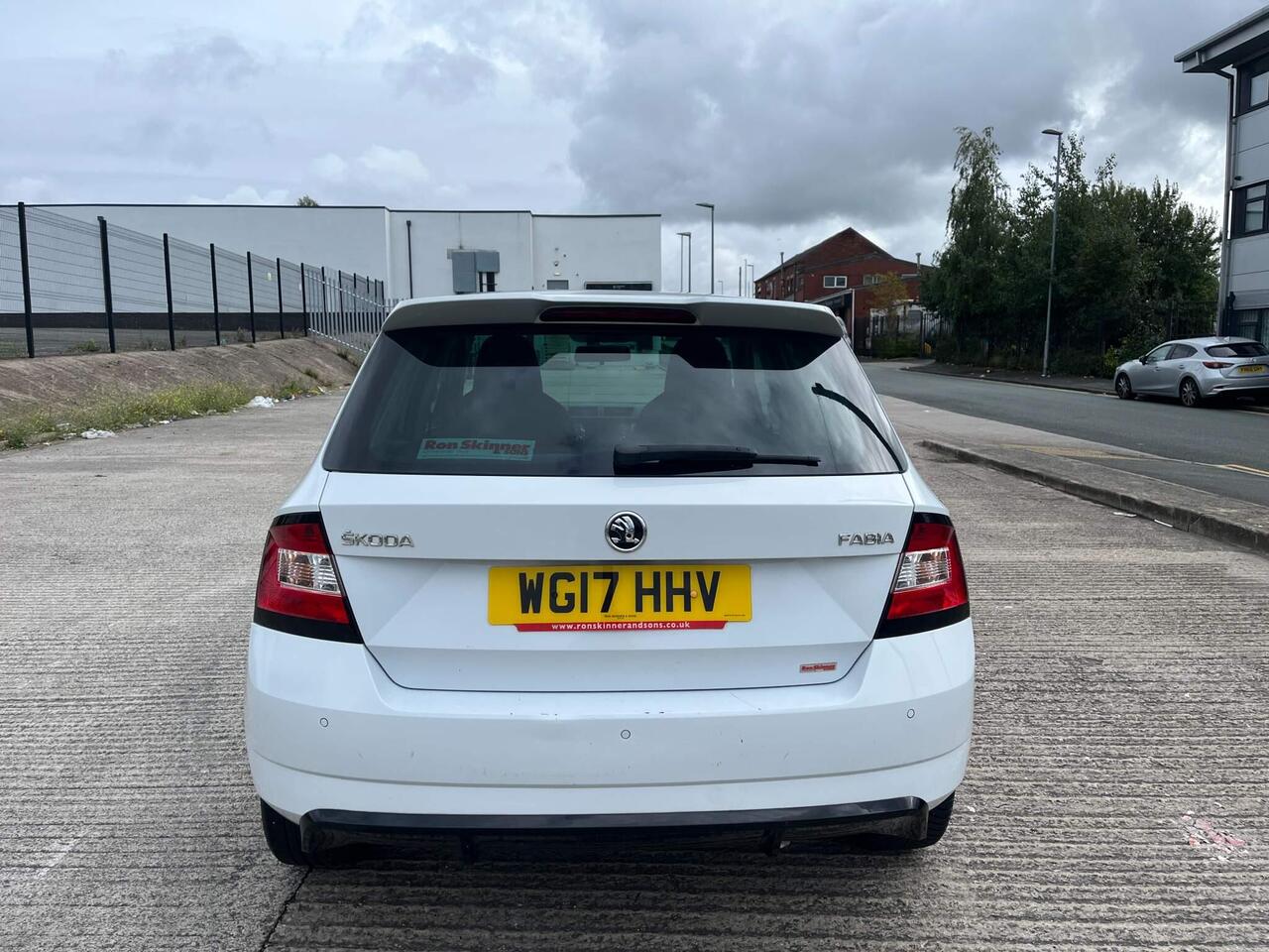 Skoda Fabia — photo 8