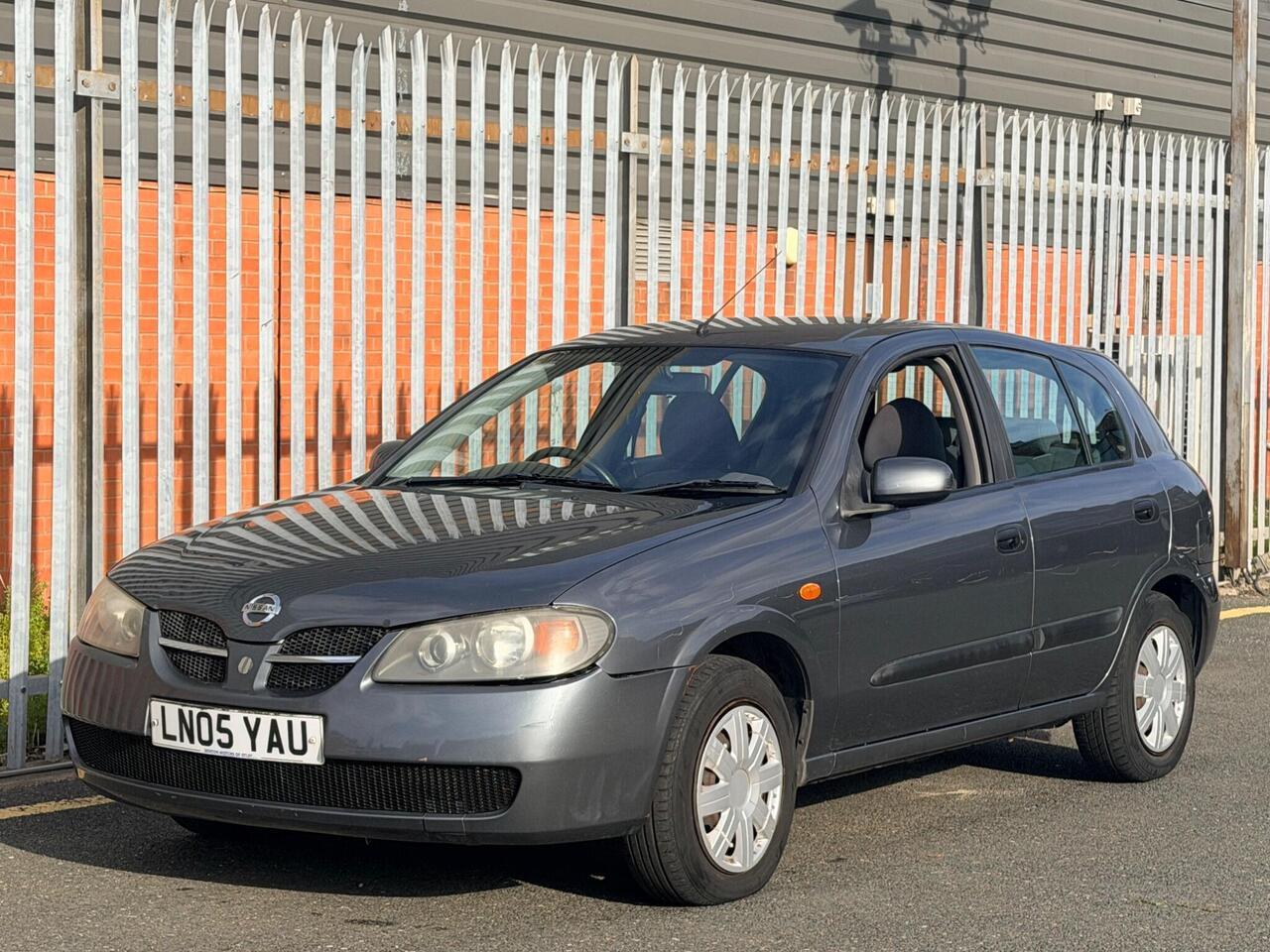 2005 Nissan Almera 1.8 S 5dr, photo 8