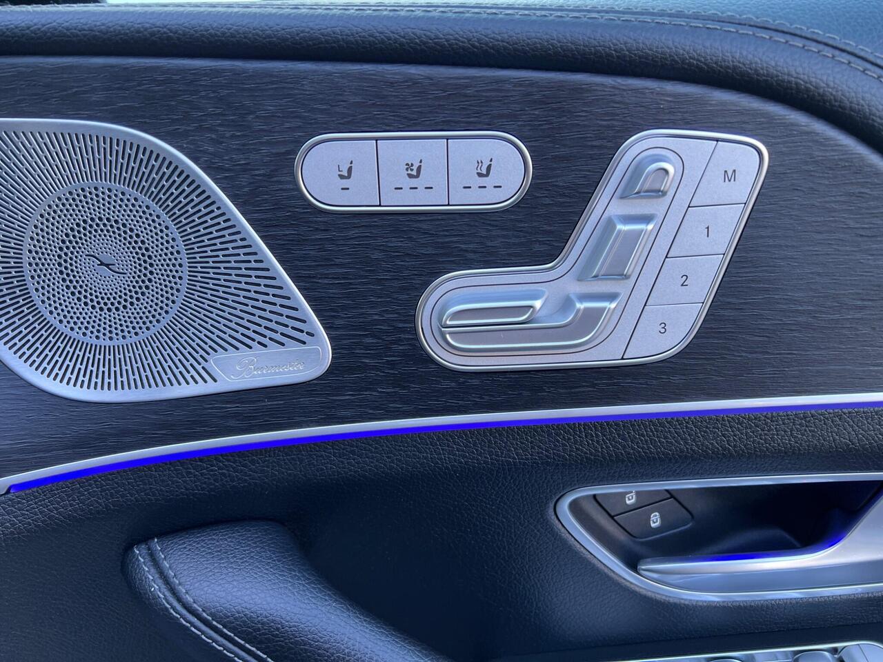 Mercedes-Benz GLS — photo 61