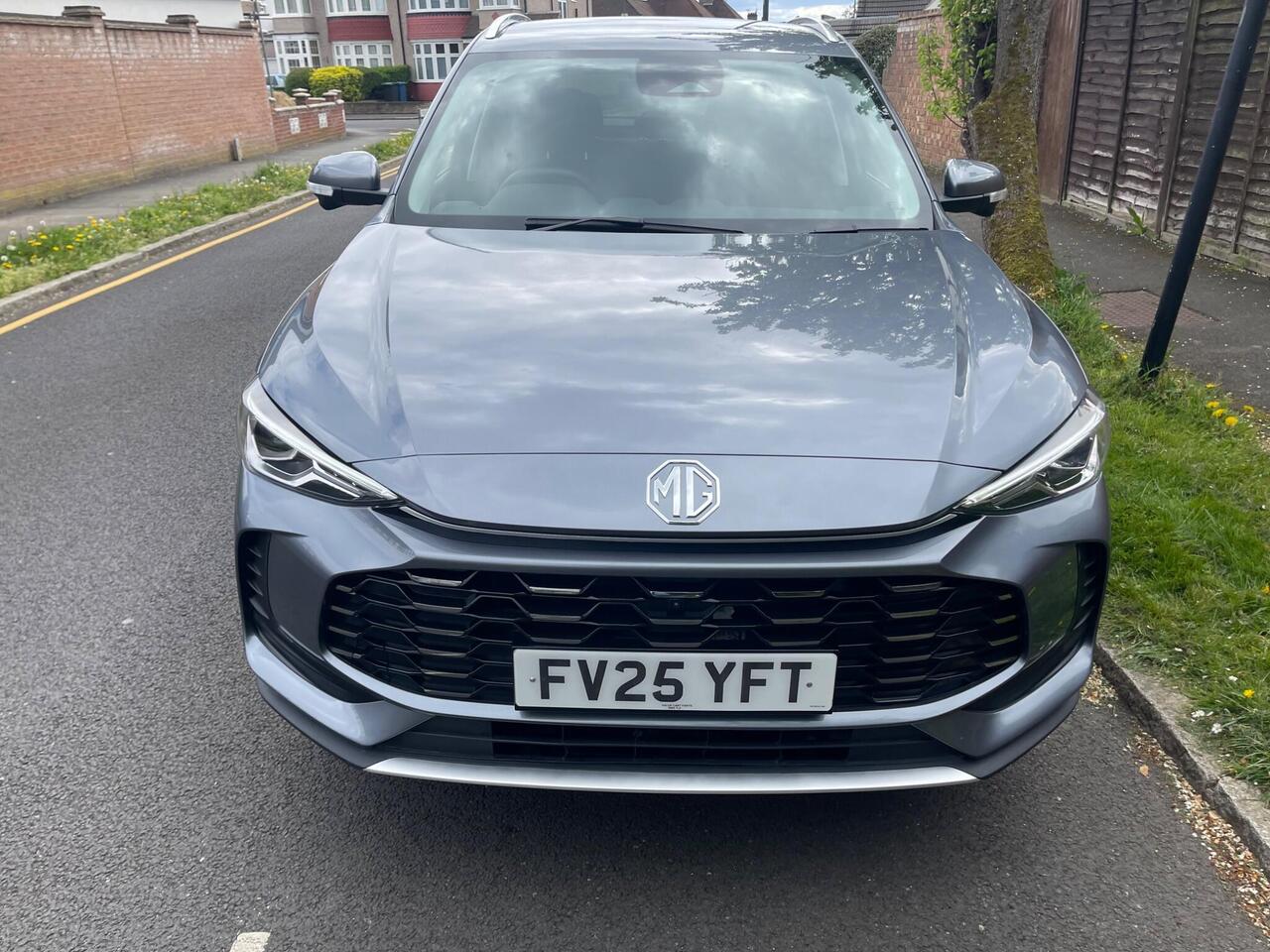 MG MG ZS — photo 5