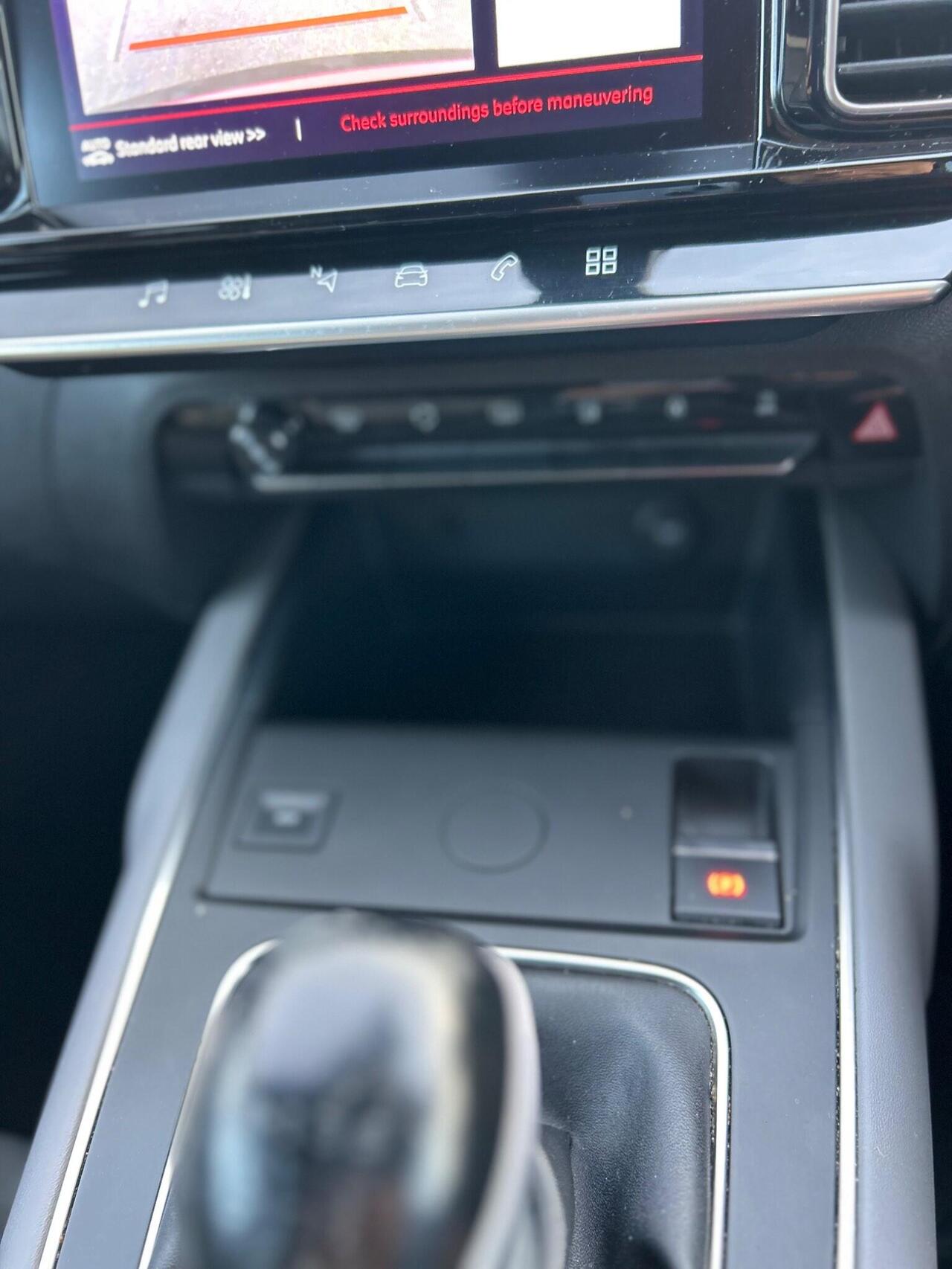 Citroen C5 Aircross — photo 16