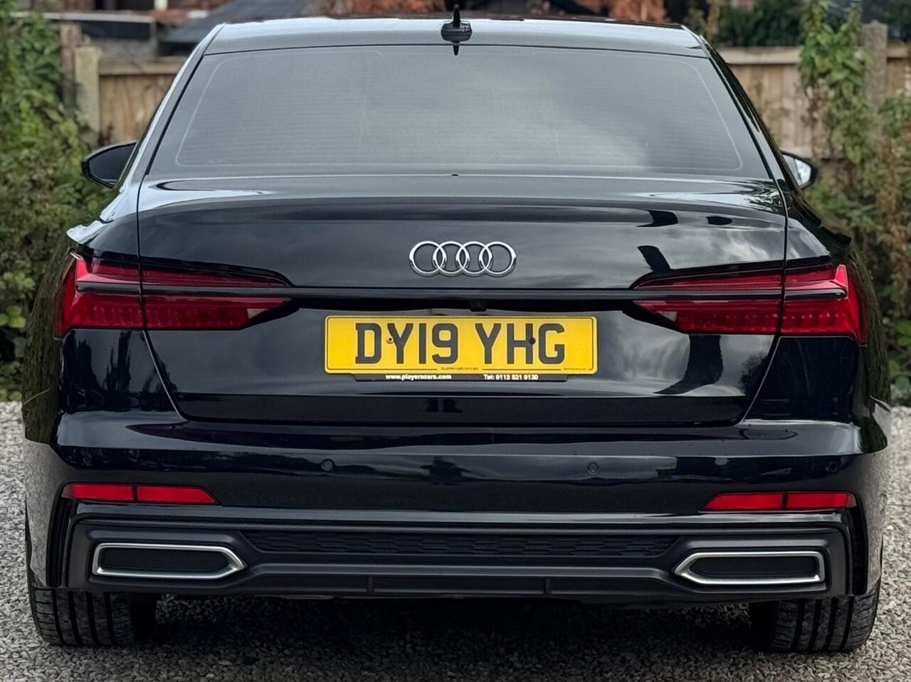 Audi A6 Saloon — photo 9