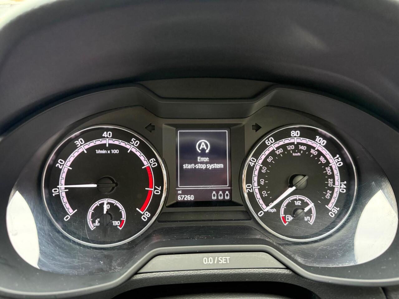 Skoda Octavia — photo 14