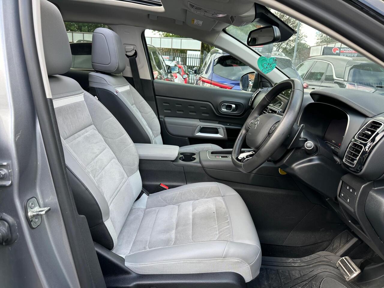 Citroen C5 Aircross — photo 9