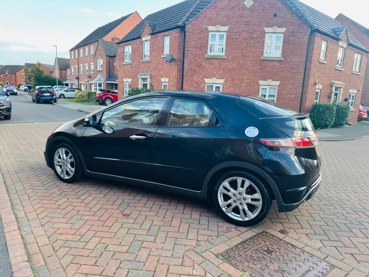 Honda Civic — photo 14