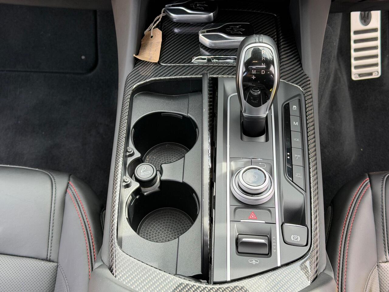 Maserati Levante — photo 38