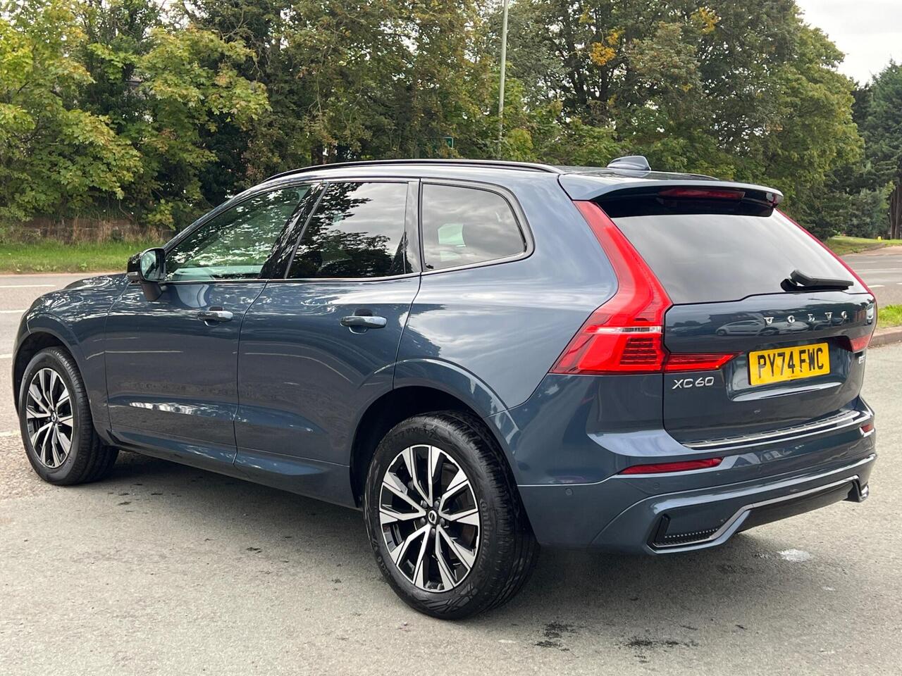 Volvo XC60 — photo 4