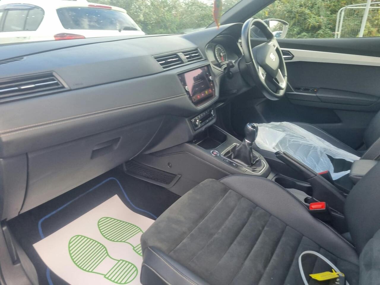 SEAT Ibiza — photo 9