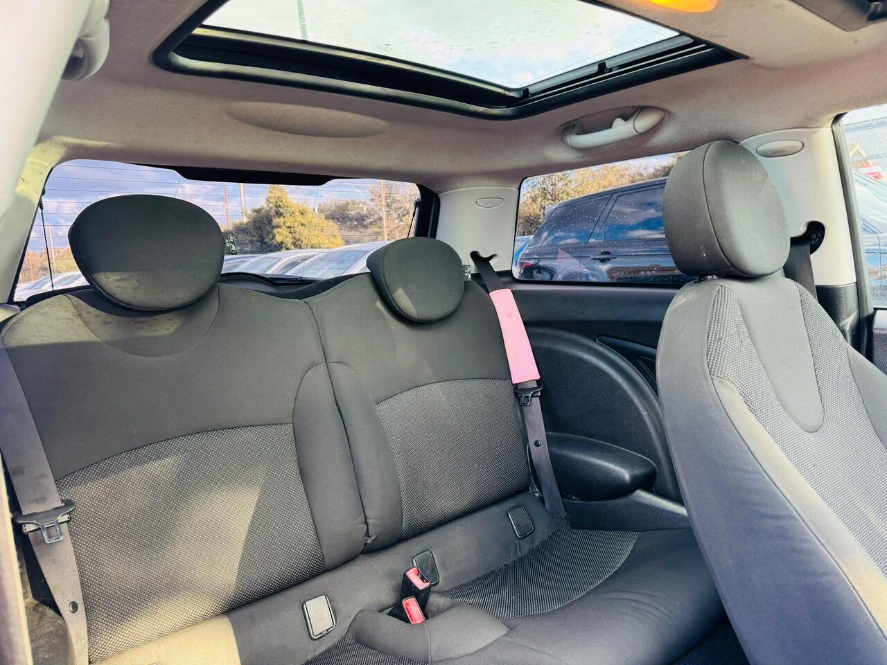 MINI Hatch — photo 19