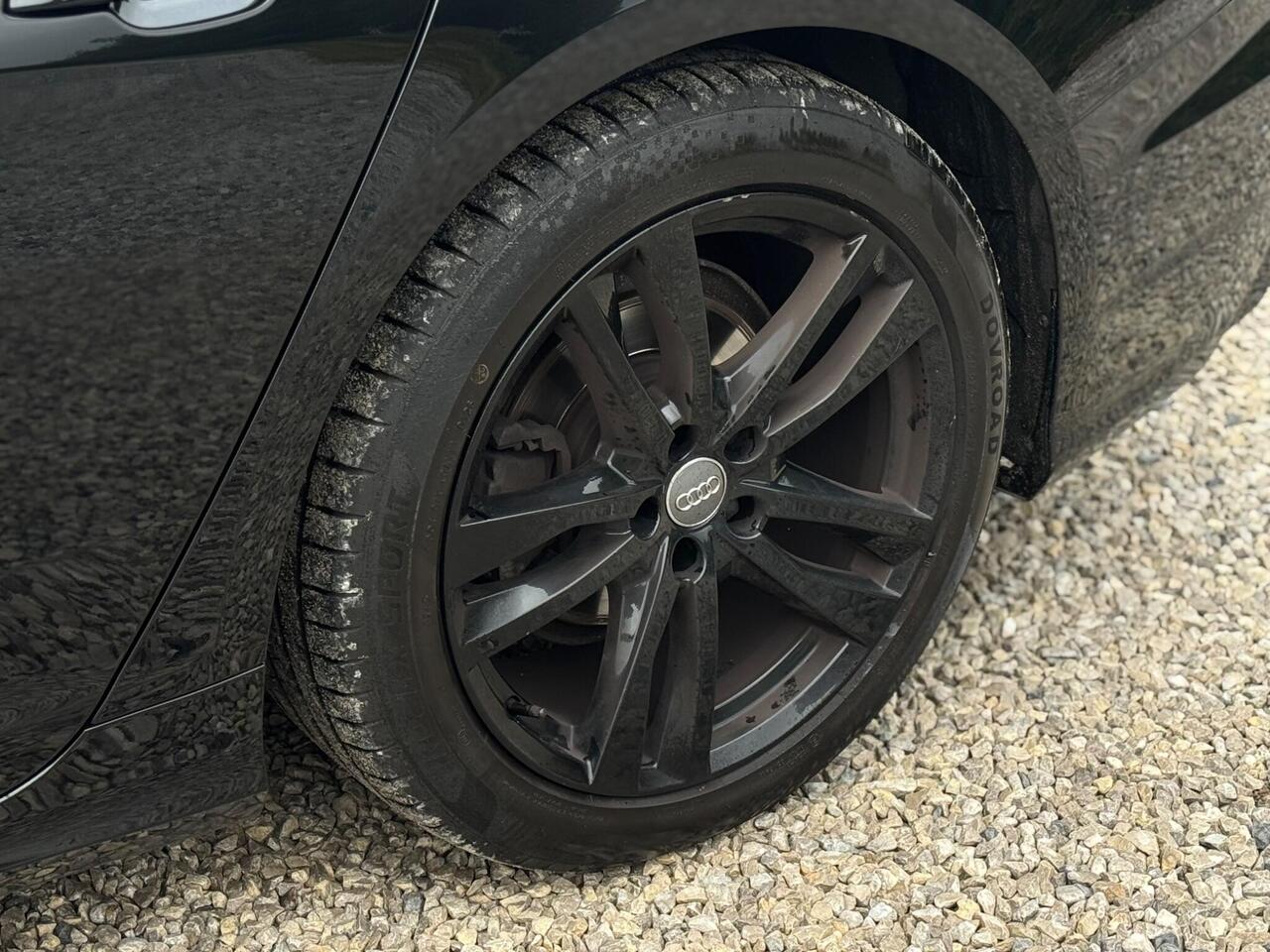 Audi A6 Saloon — photo 88