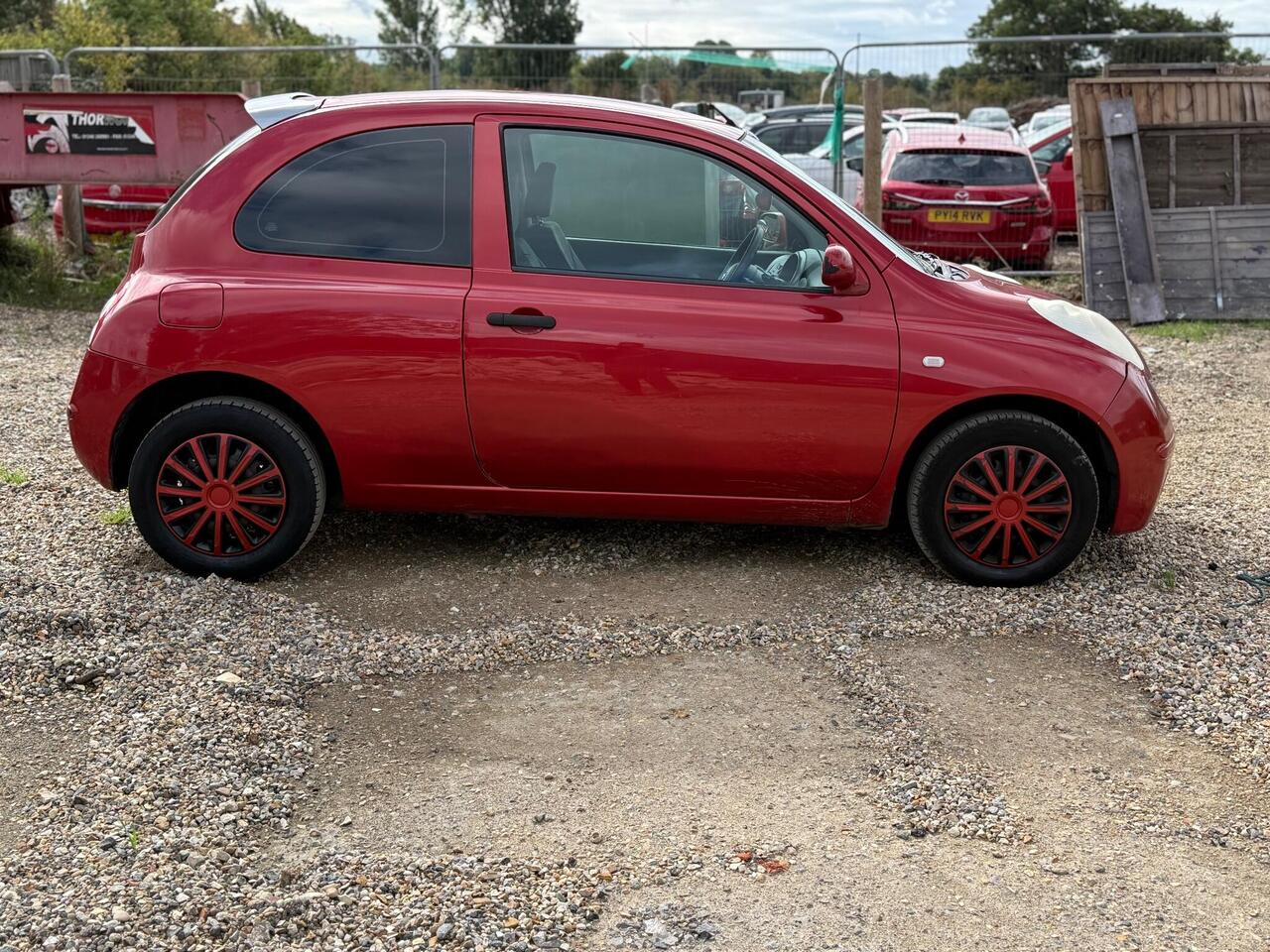 Nissan Micra — photo 27