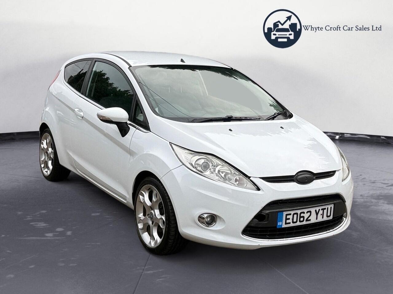 Ford Fiesta — photo 1