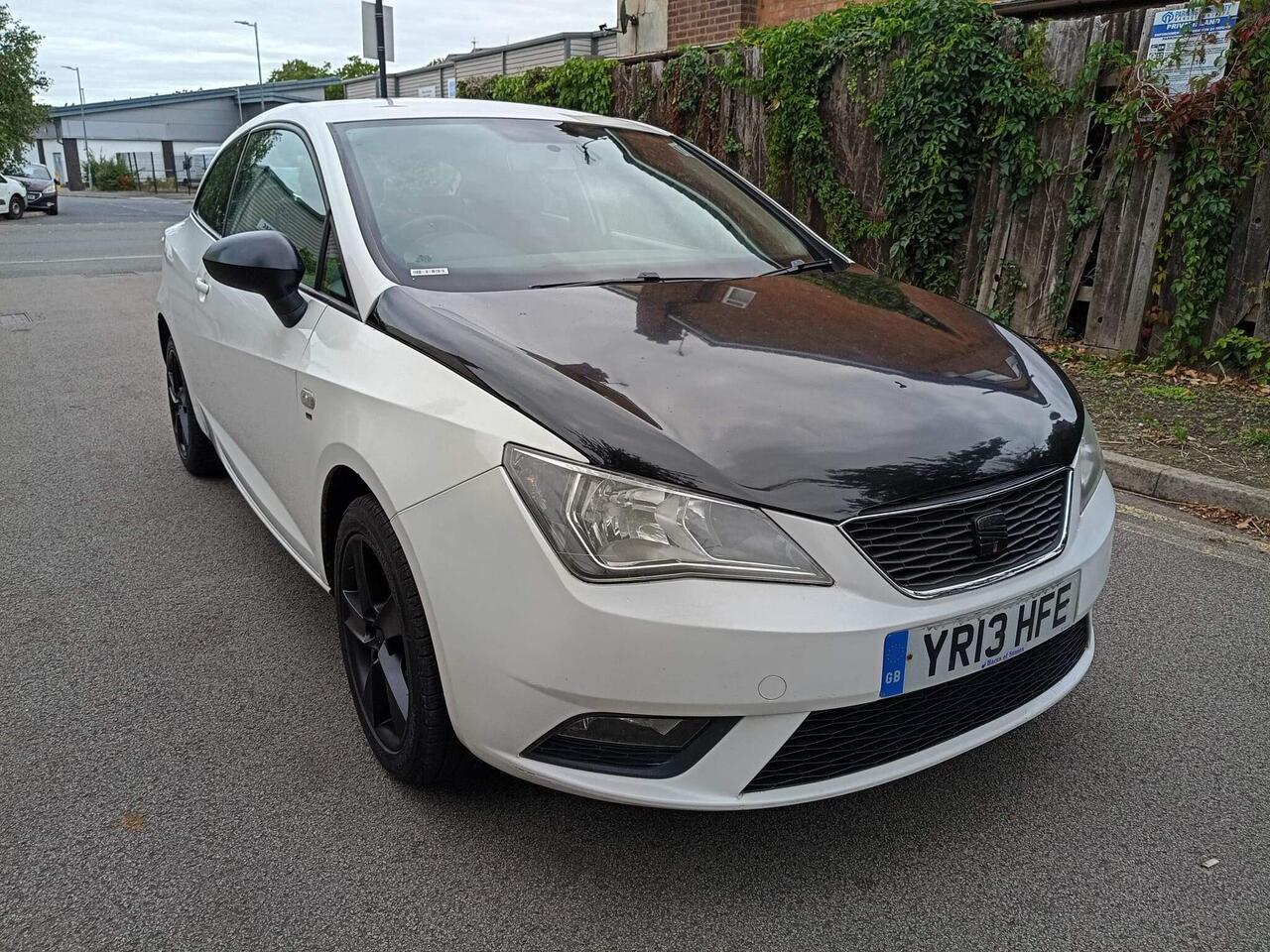 SEAT Ibiza — photo 9