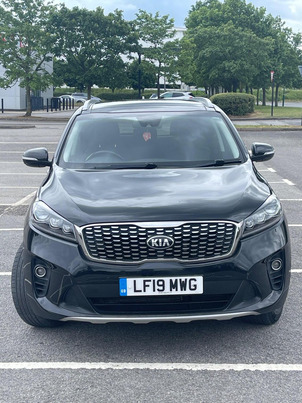 Kia Sorento — photo 4