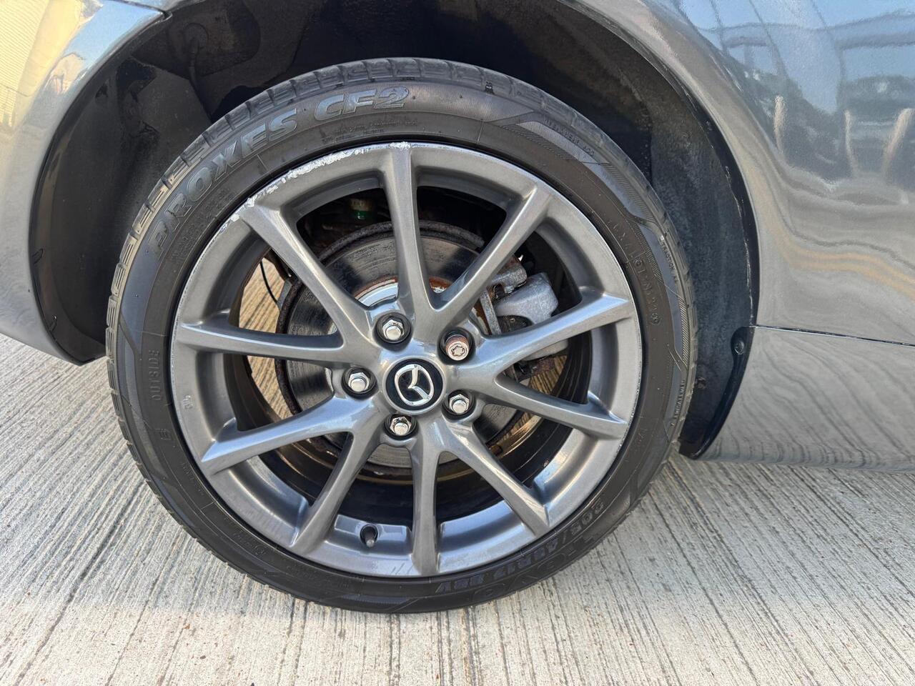 Mazda MX-5 — photo 34