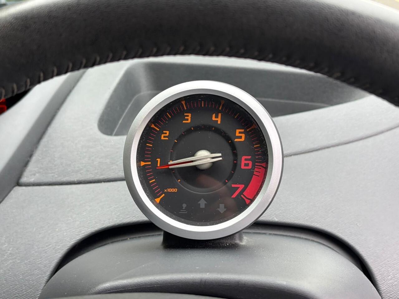 Renault Twingo — photo 19