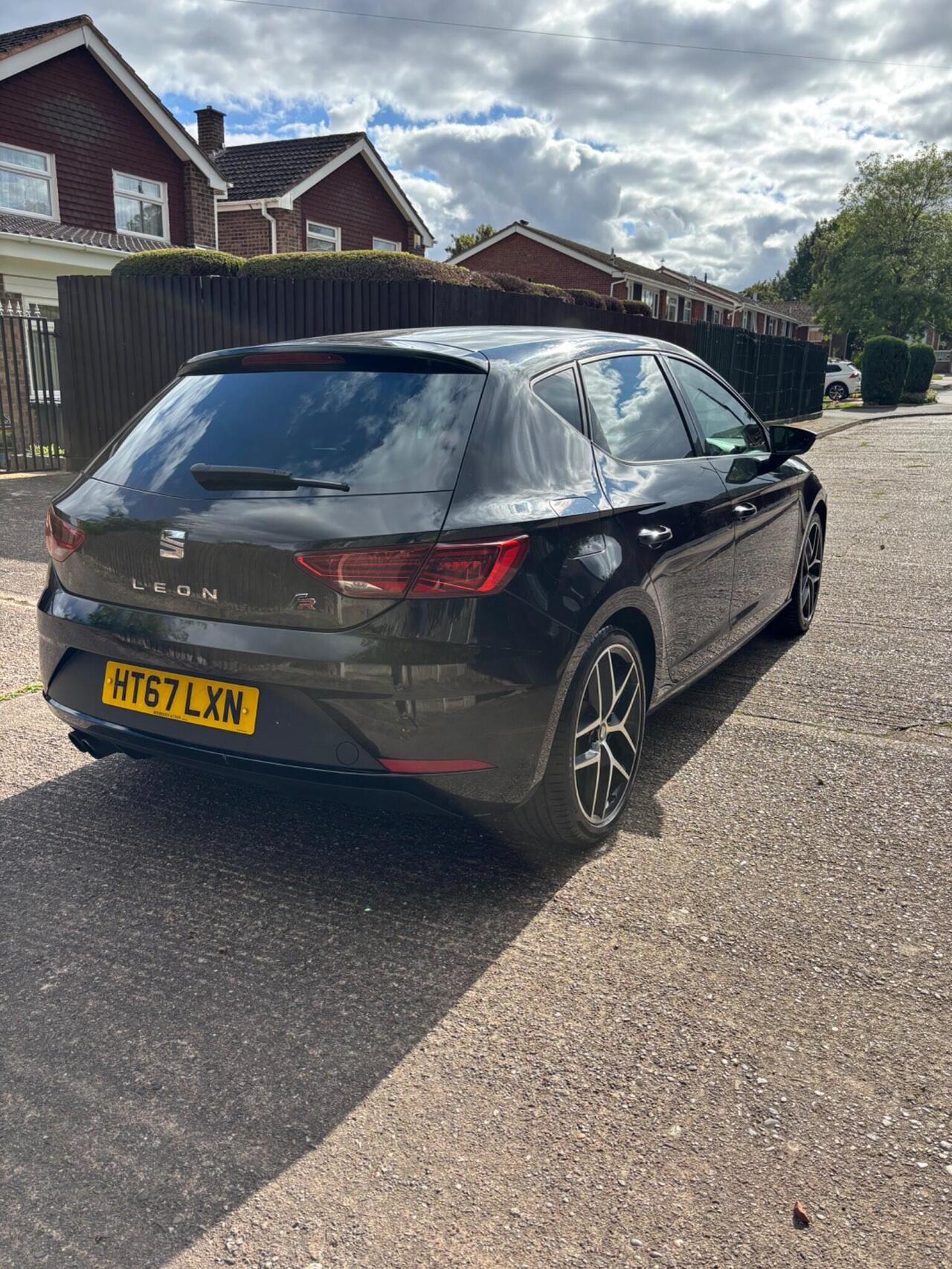 SEAT Leon — photo 5