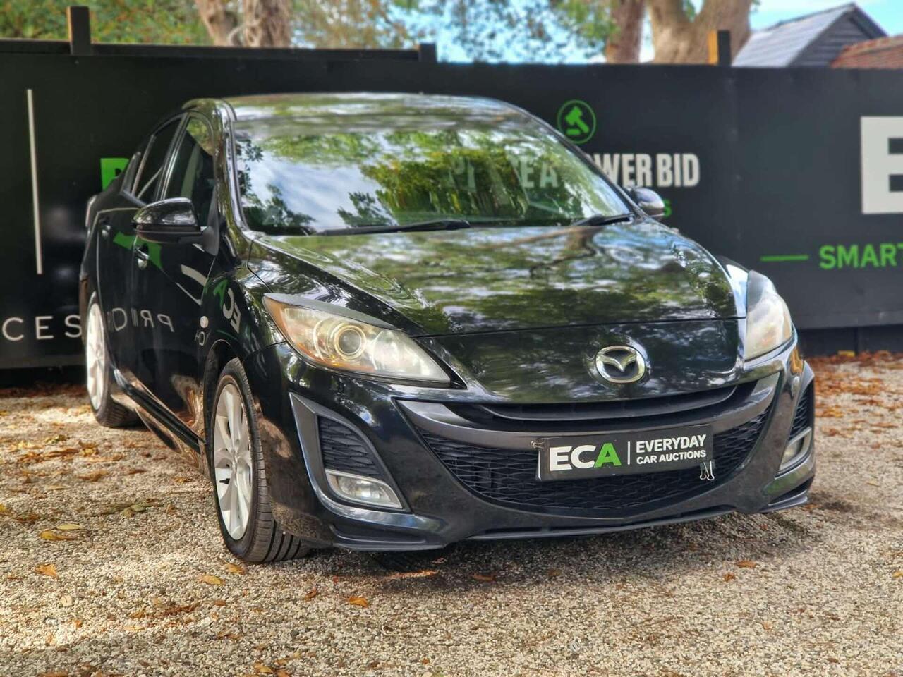 Mazda Mazda3 — photo 16