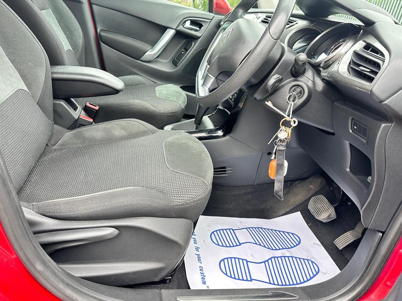 Citroen C3 — photo 23