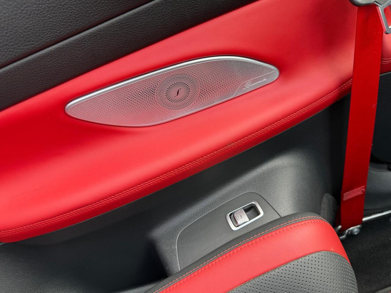 Mercedes-Benz E Class — photo 47