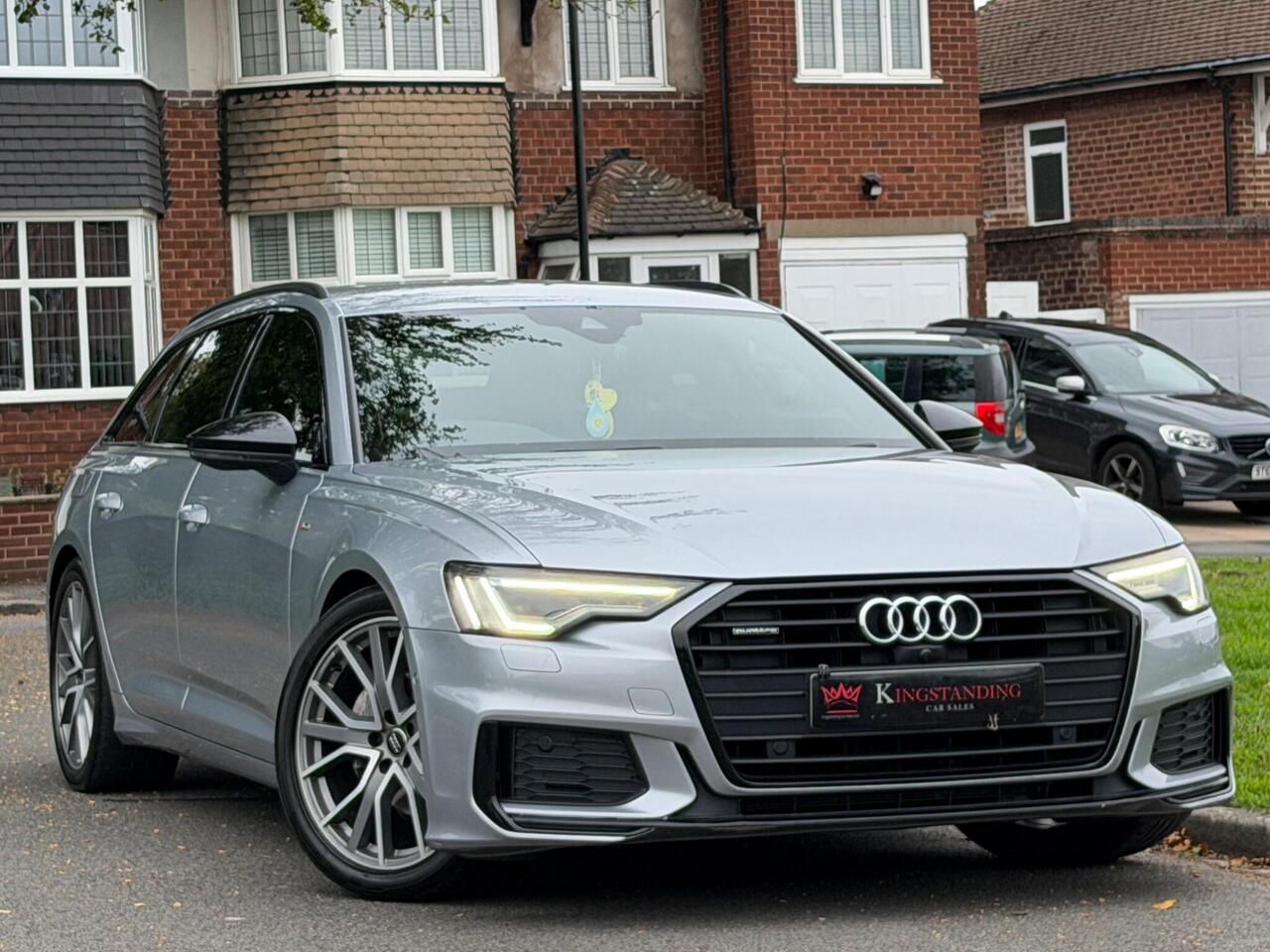 Audi A6 Avant — photo 10