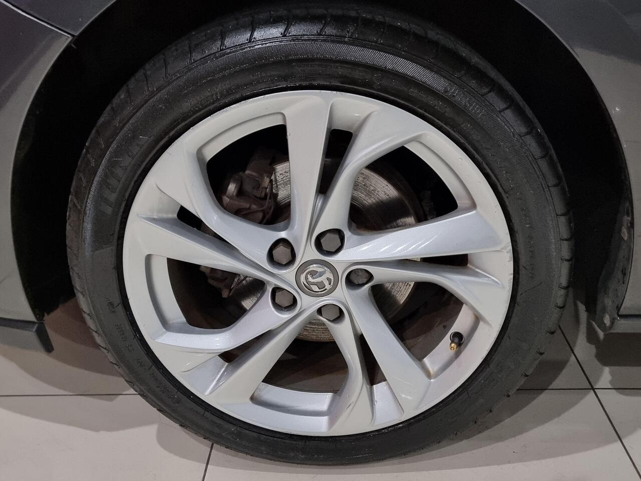 Vauxhall Astra — photo 23
