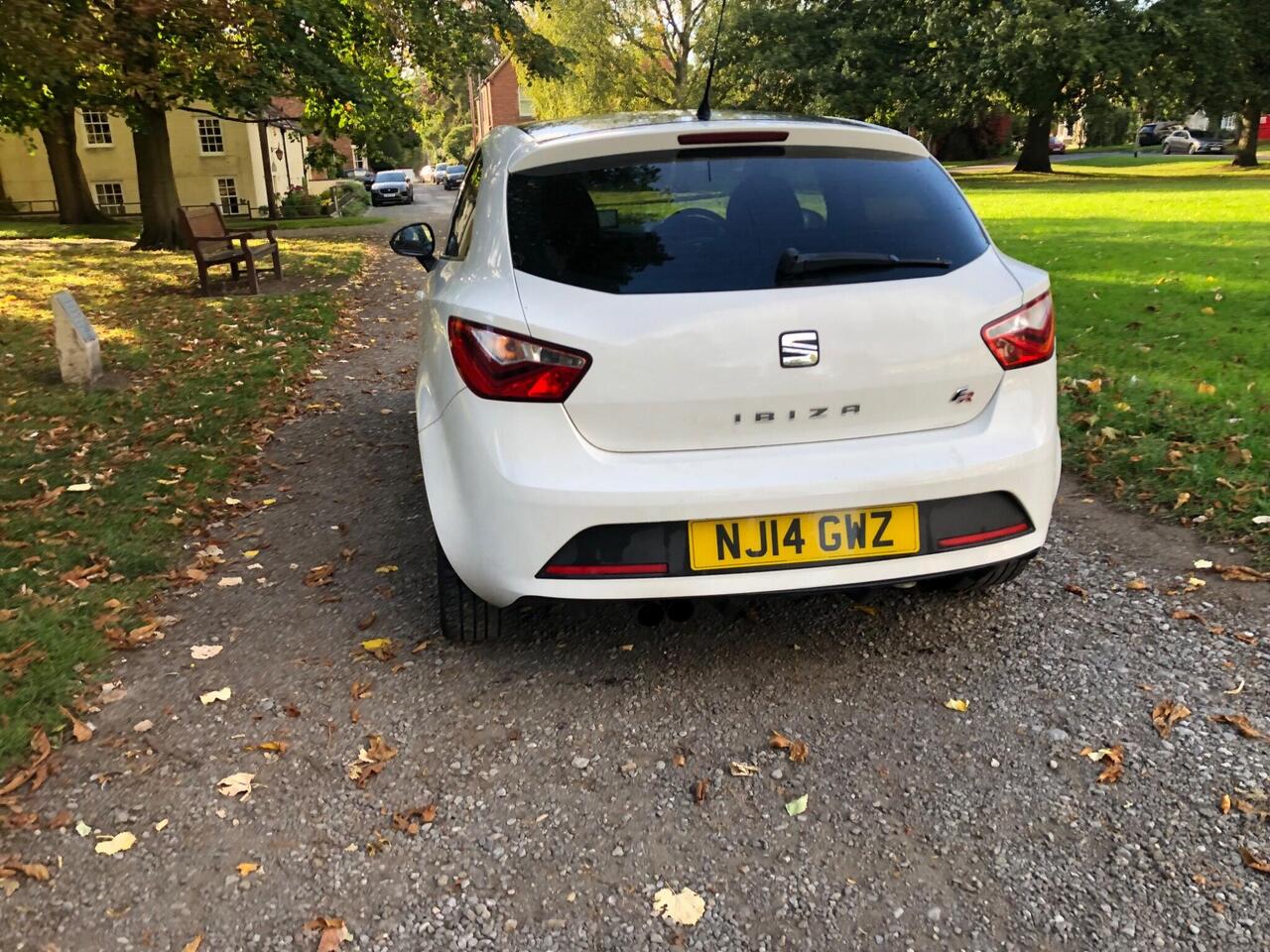 SEAT Ibiza — photo 16