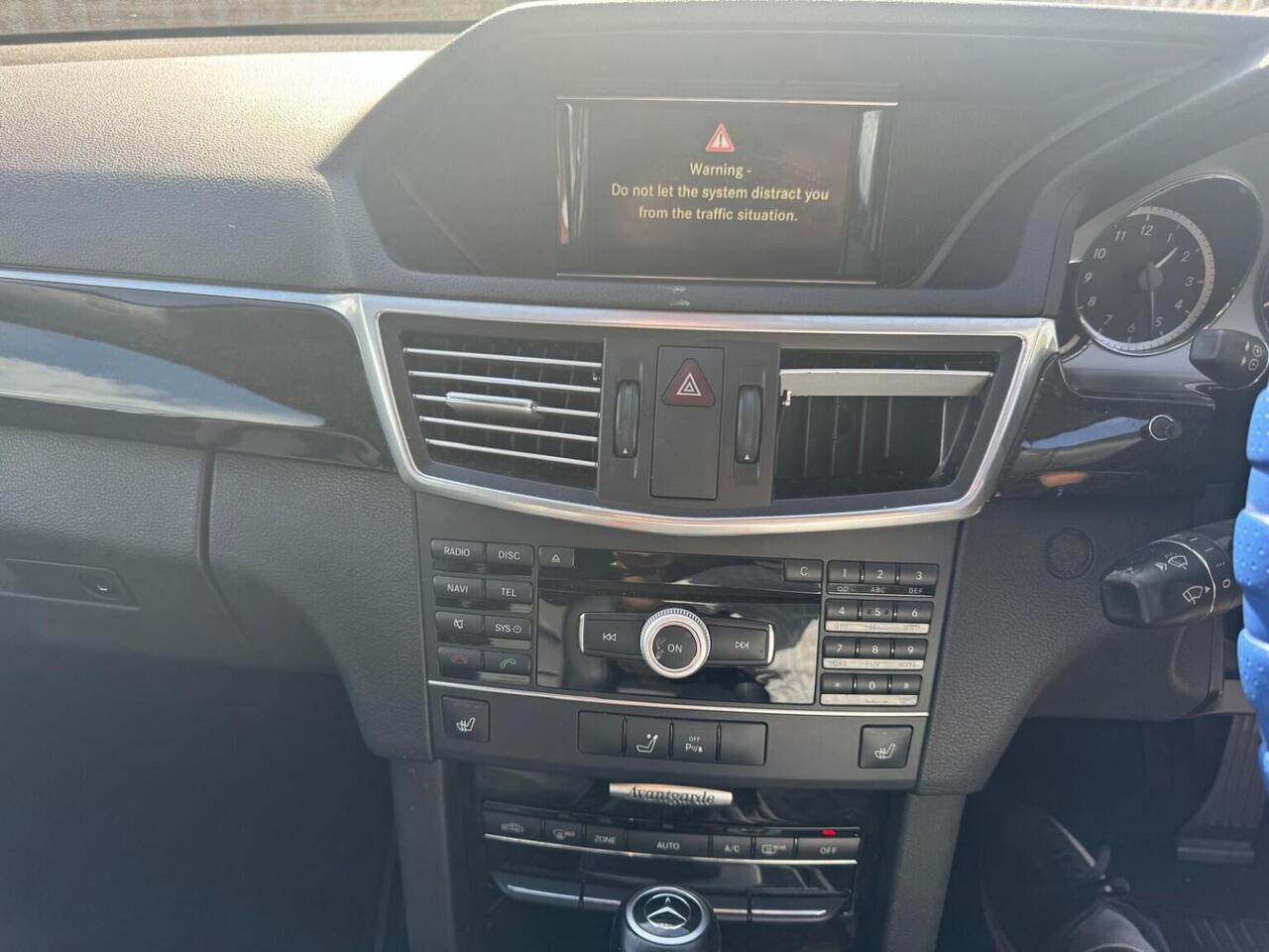 Mercedes-Benz E Class — photo 10