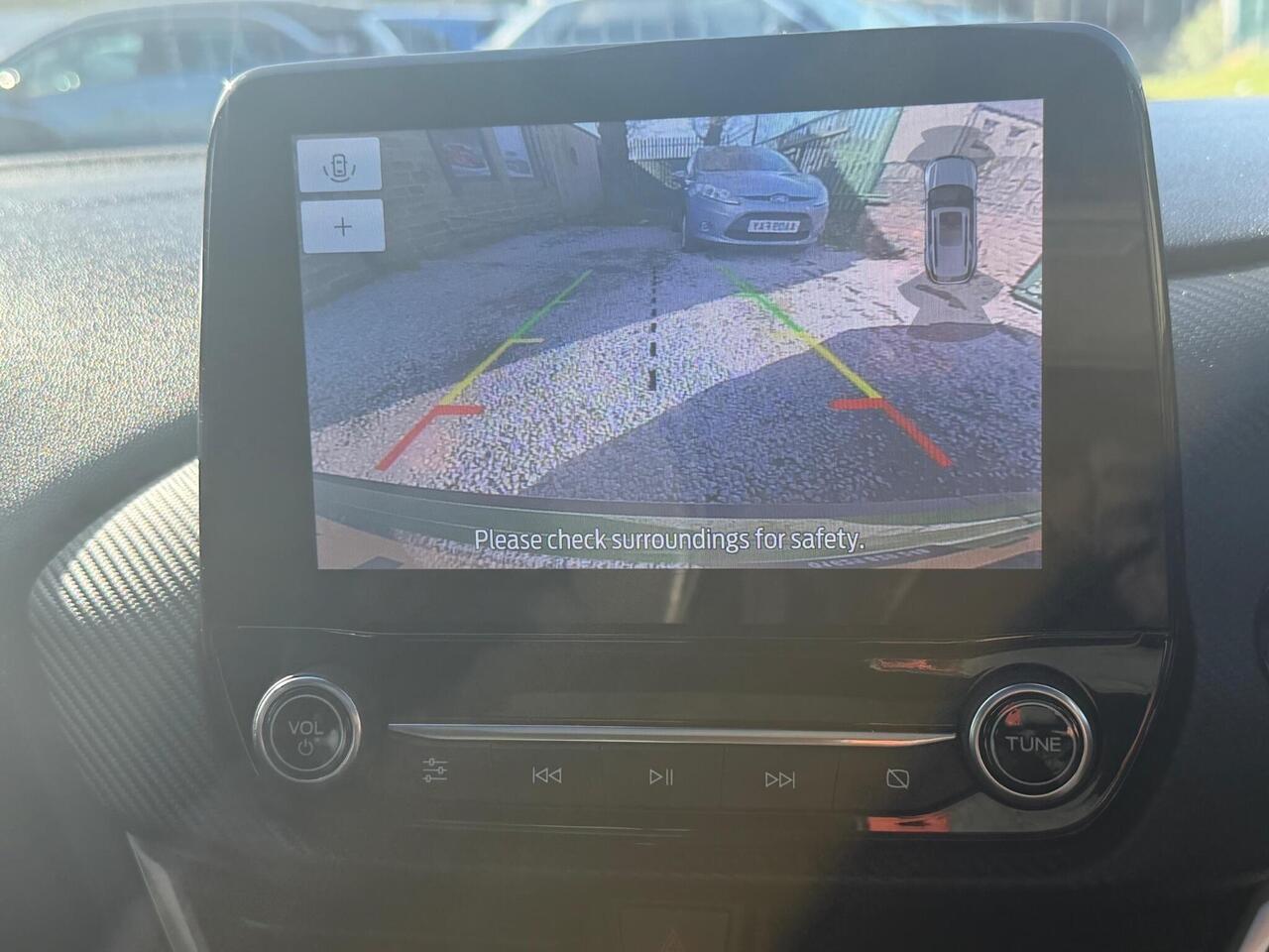 Ford Puma — photo 11