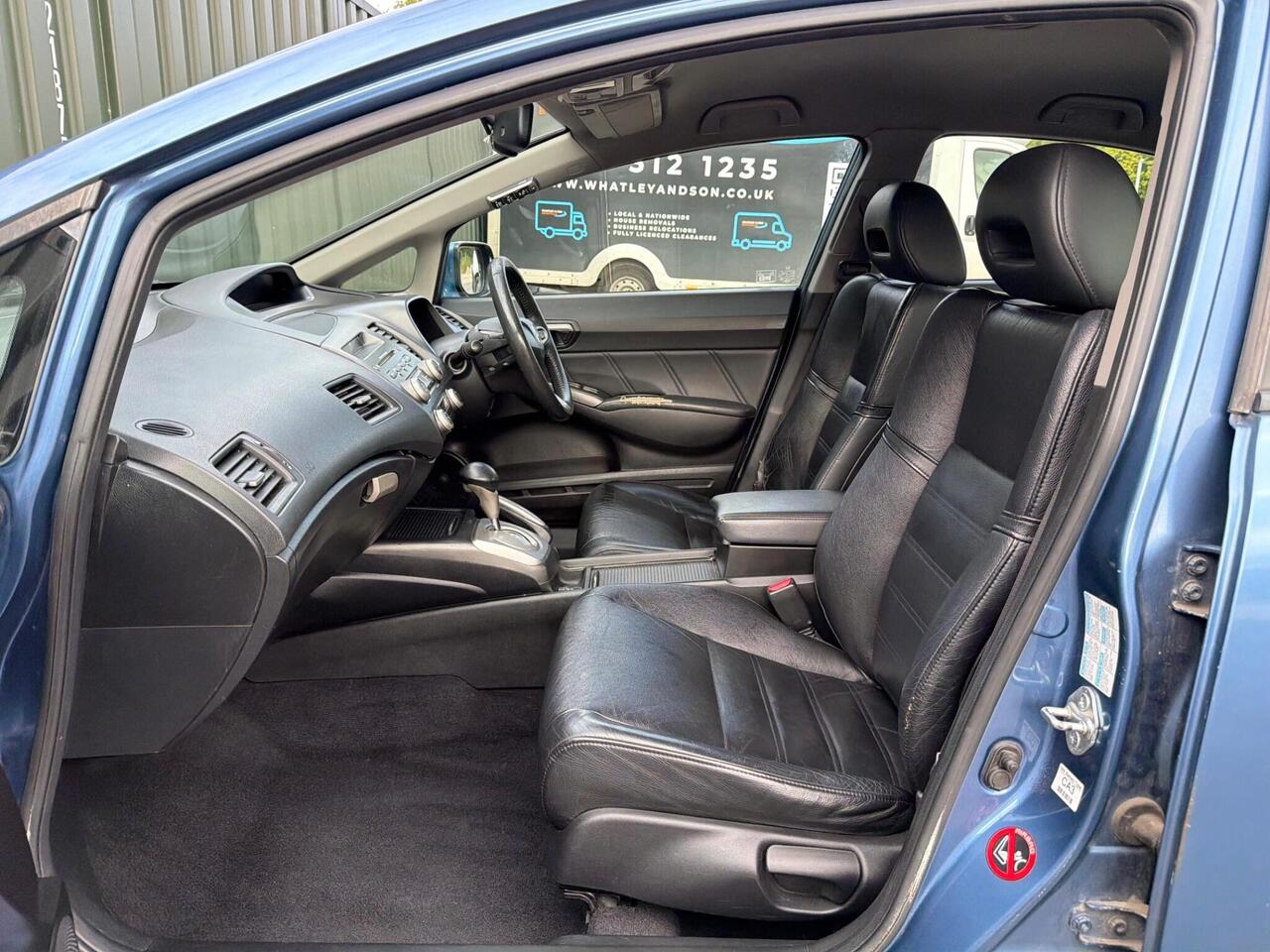 Honda Civic — photo 11