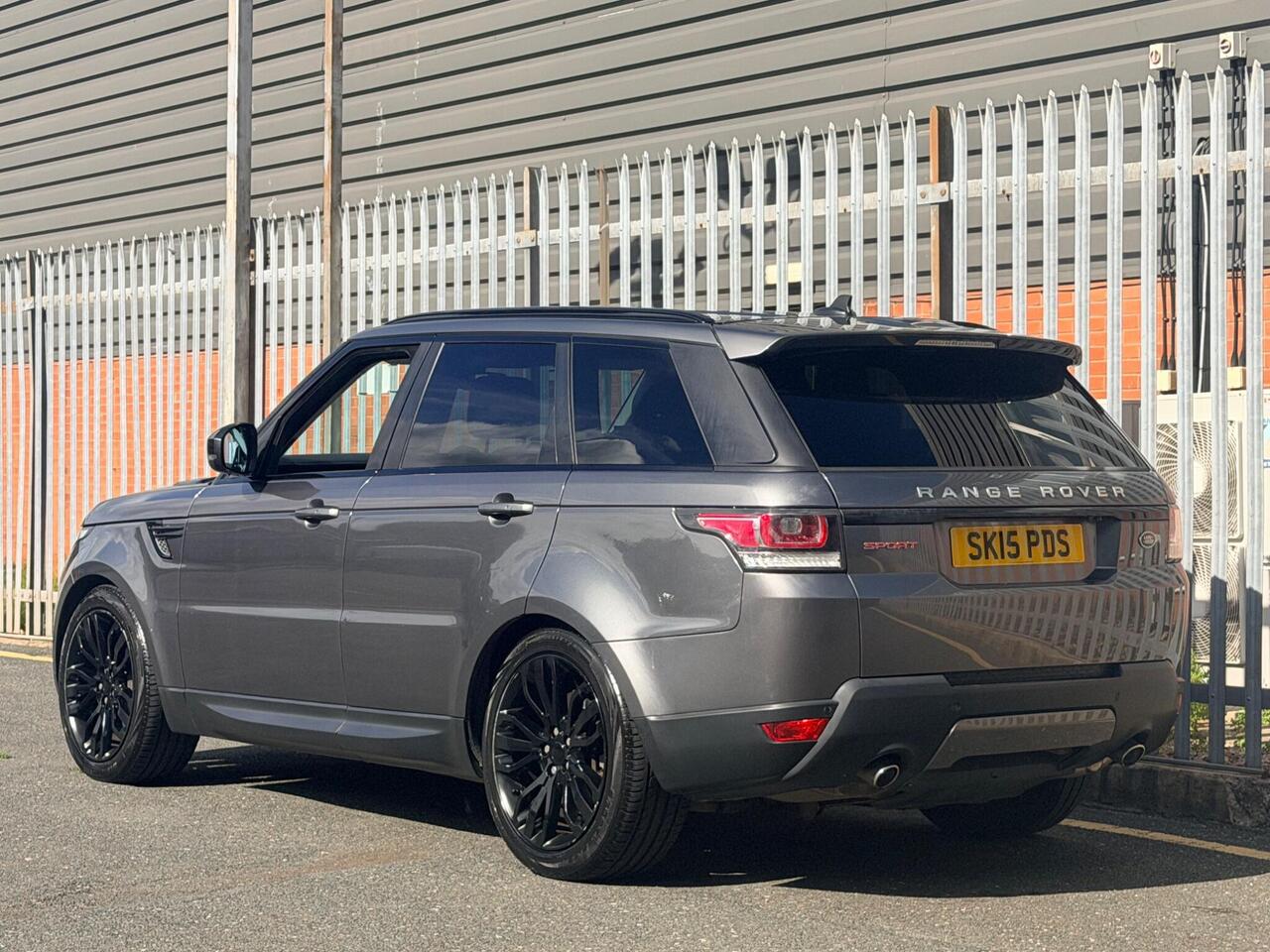 2015 Land Rover Range Rover Sport 3.0 SD V6 HSE Dynamic Auto 4WD Euro 6 (s/s) 5dr, photo 11
