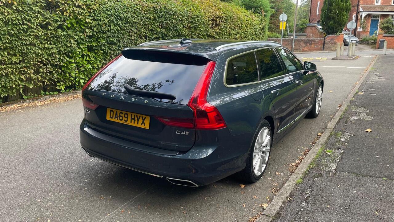 Volvo V90 — photo 19