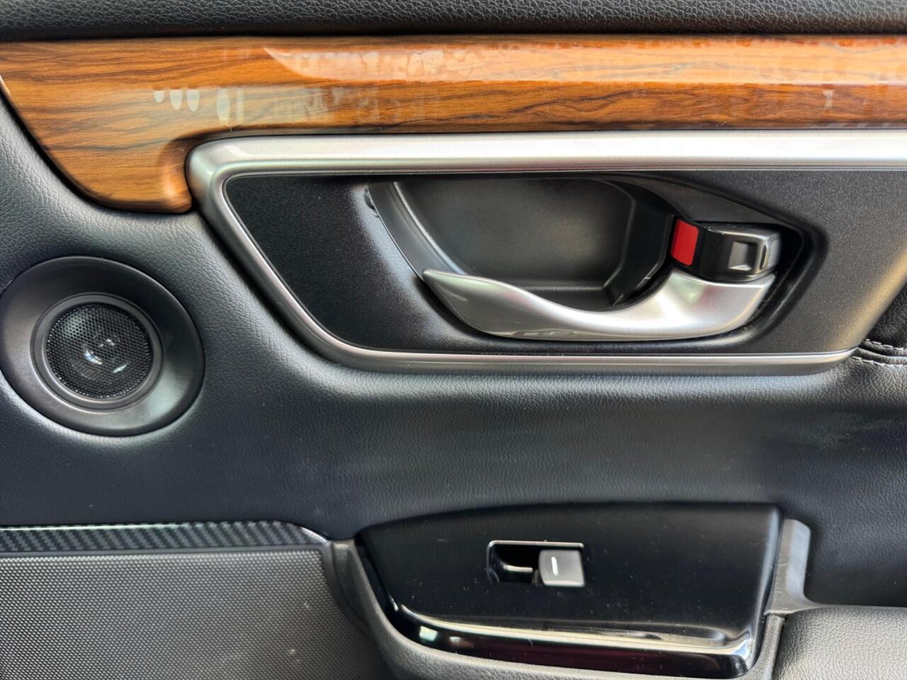 Honda CR-V — photo 63