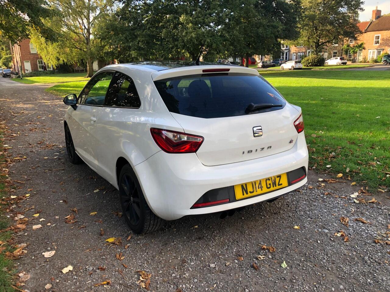 SEAT Ibiza — photo 4